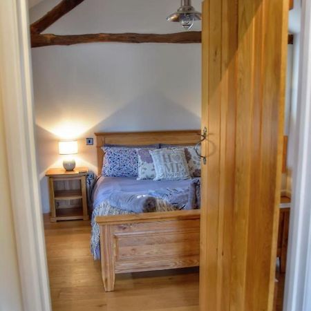 Smithy Cottage Berriew Eksteriør billede