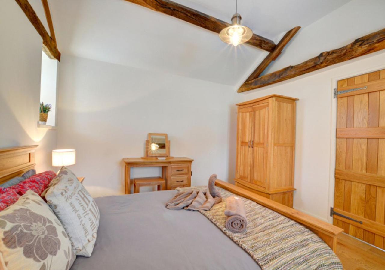 Smithy Cottage Berriew Eksteriør billede